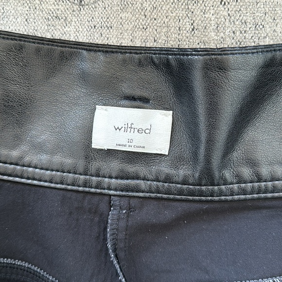 Wilfred black faux leather pants. Size 10 - Picture 5 of 8